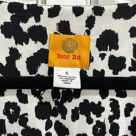 Ruby Rd. Blouse - Picture 3 of 5